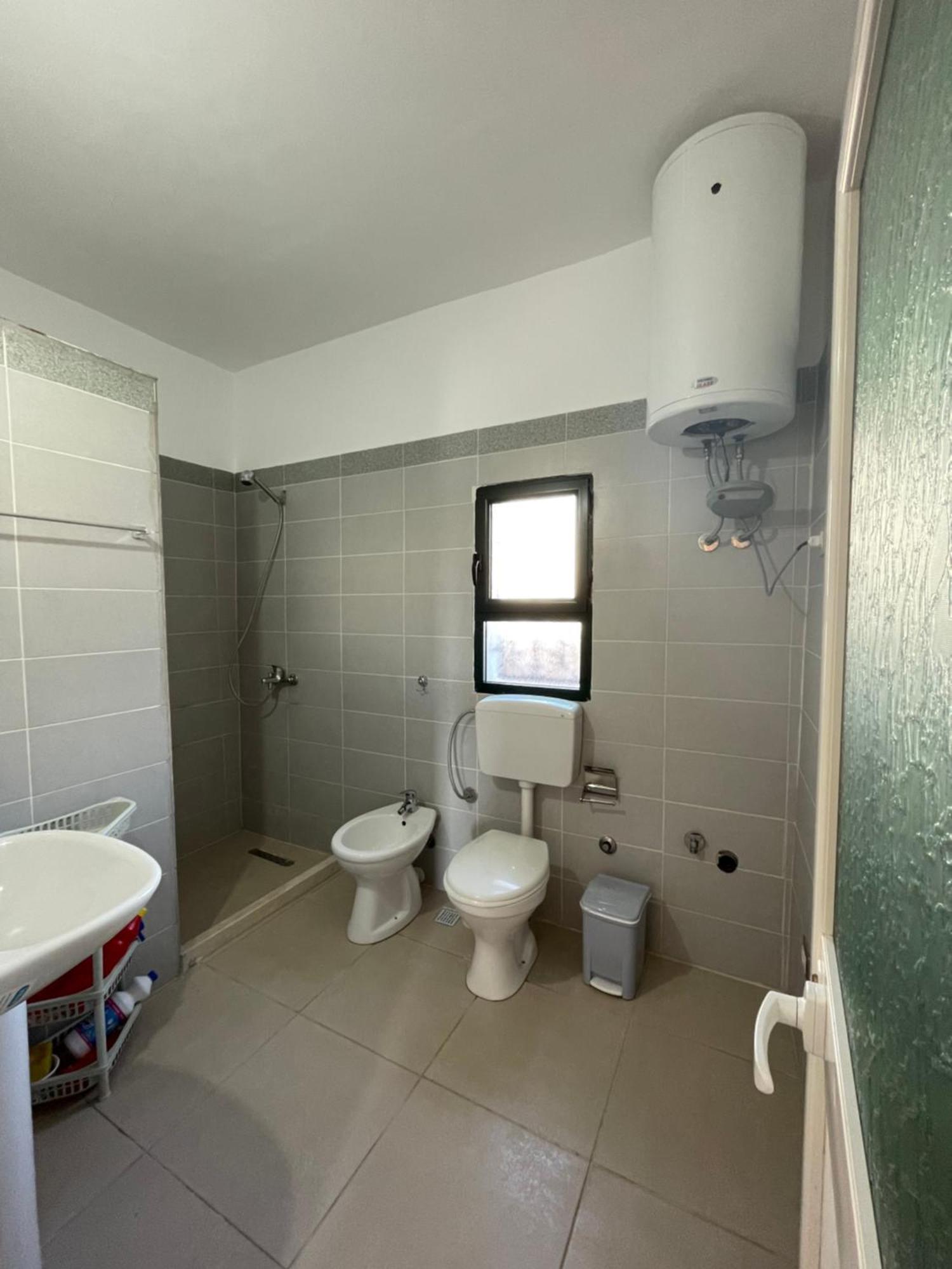 Rental Houses Dukaj Vlorë Exteriör bild