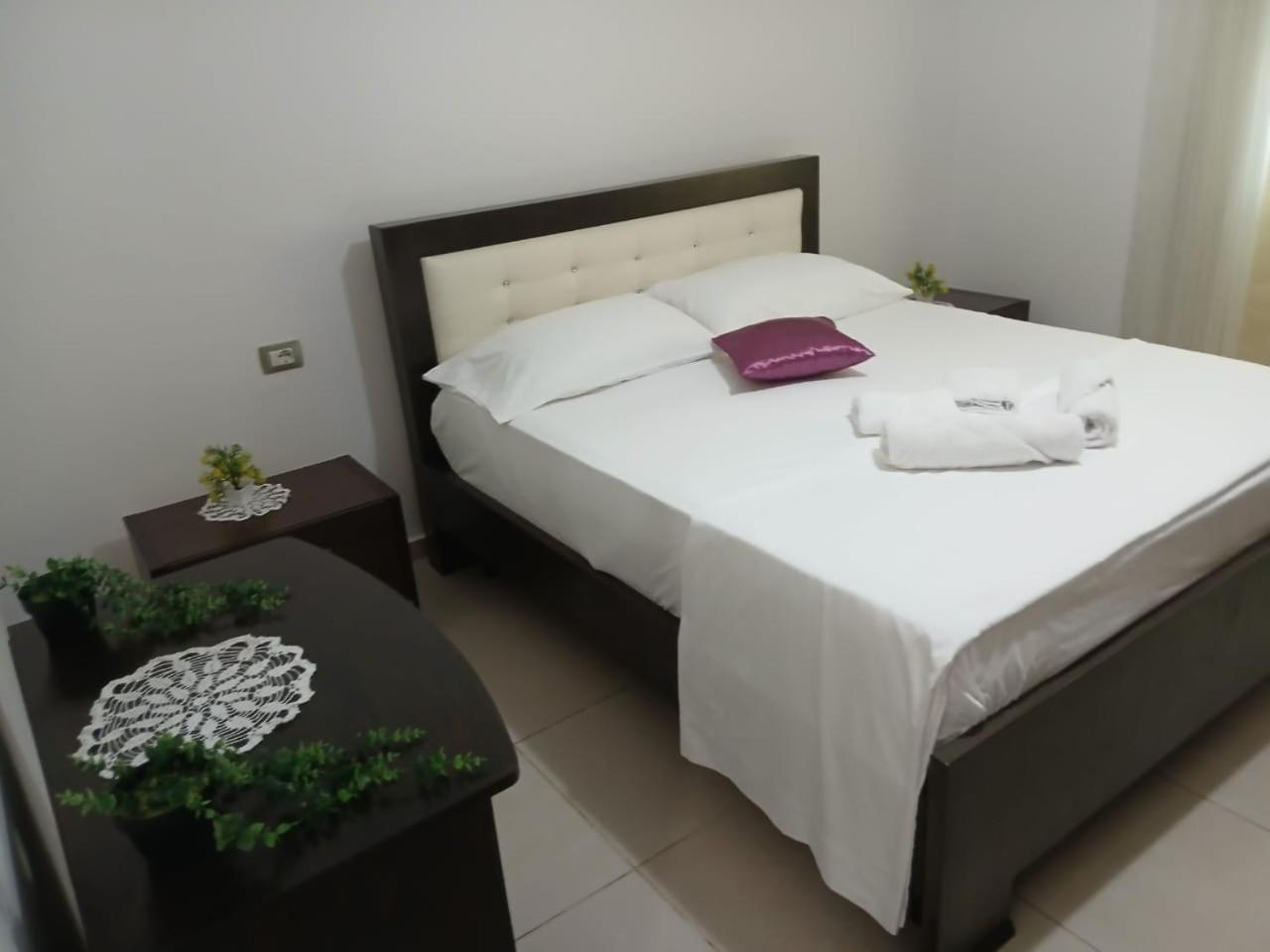 Rental Houses Dukaj Vlorë Exteriör bild